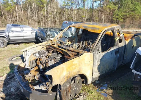 2005 Ford F-150 Stx/Xl/Xlt from USA, damaged, VIN 1FTRF12285NA03913